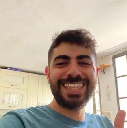 אלעד, 33ירושלים 