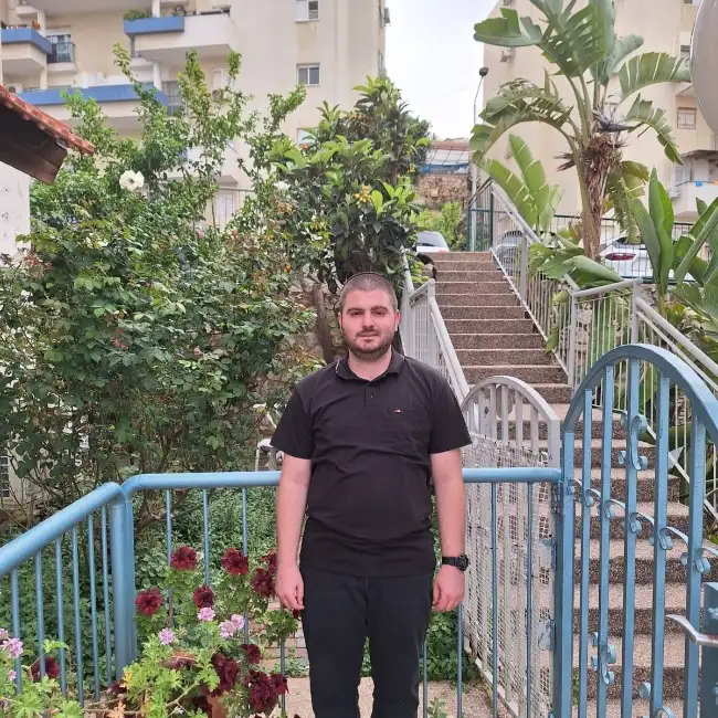 גיא
